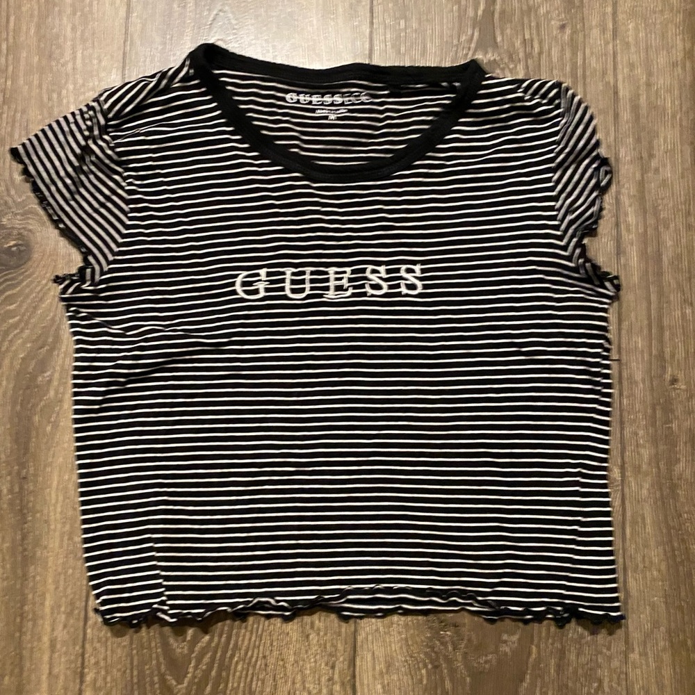 Guess crop top